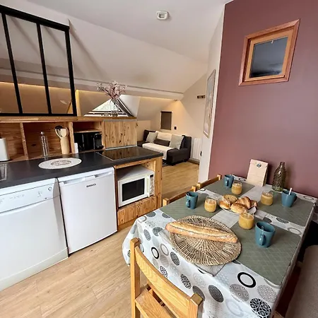 Le Petit Diamant Cosy & Elegant Apartment *